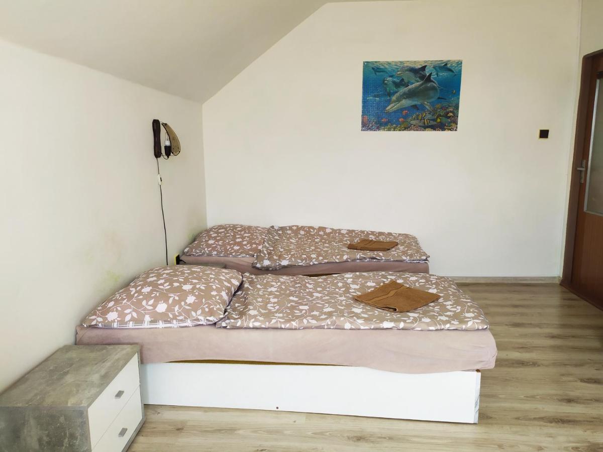 Penzion Renata Třeboň Εξωτερικό φωτογραφία